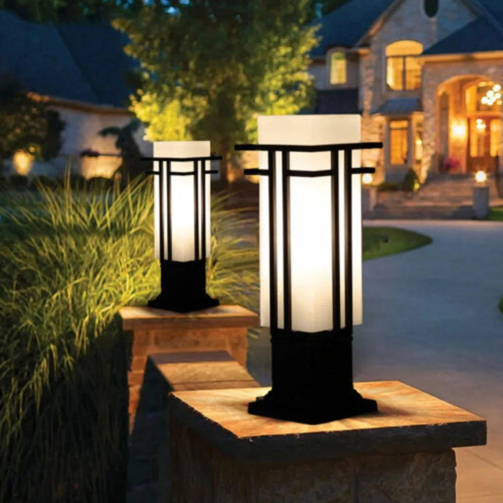 Outdoor Lamp Post