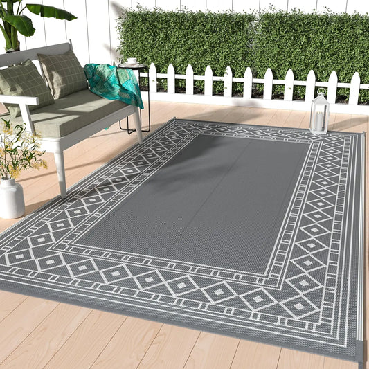 Outdoor Plastic Straw Rug